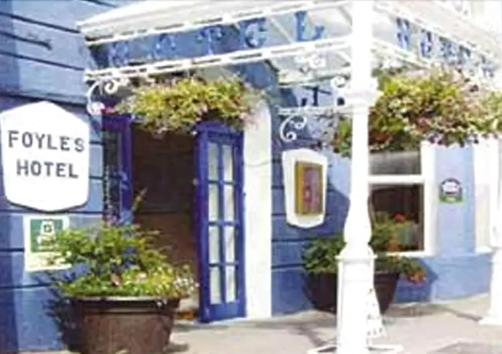 Foyles Hotel