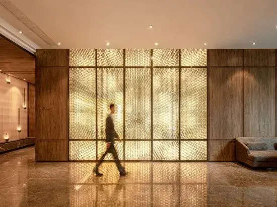 Crystal Hotel Shanghai The Bund Jinling East Road