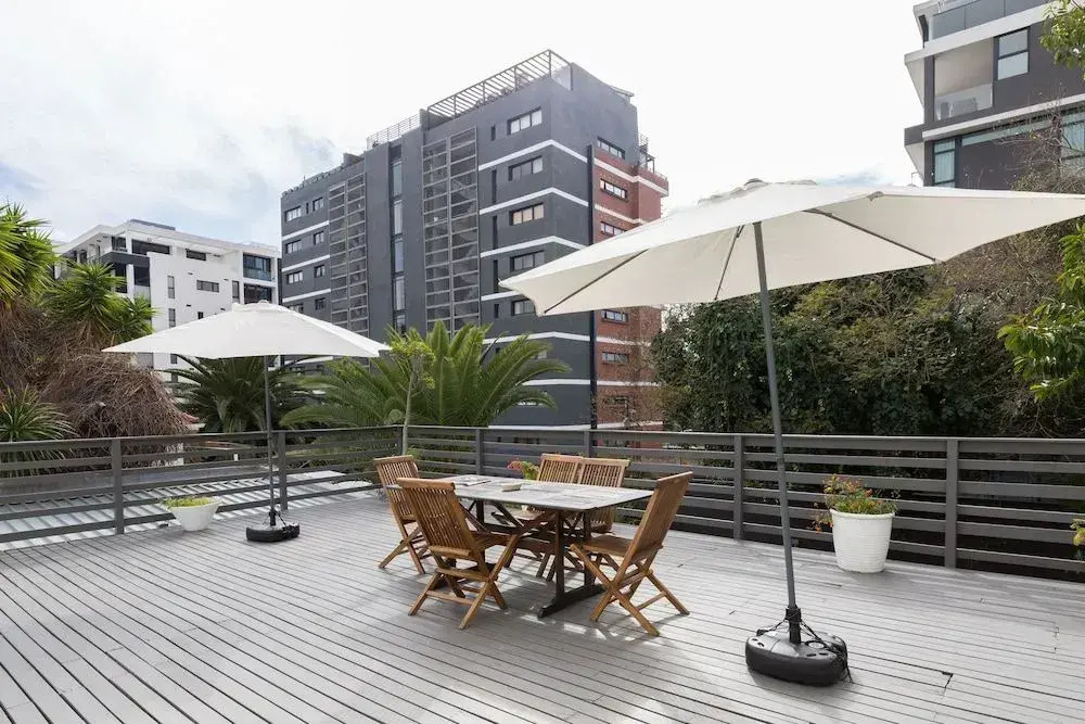 DS Backpackers Hostel