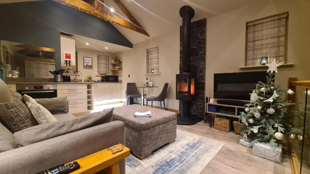 Fox Corner, Ambleside, Dog Friendly, hot tub
