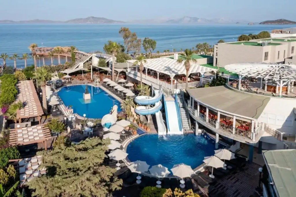 Golden Beach Resort & Spa