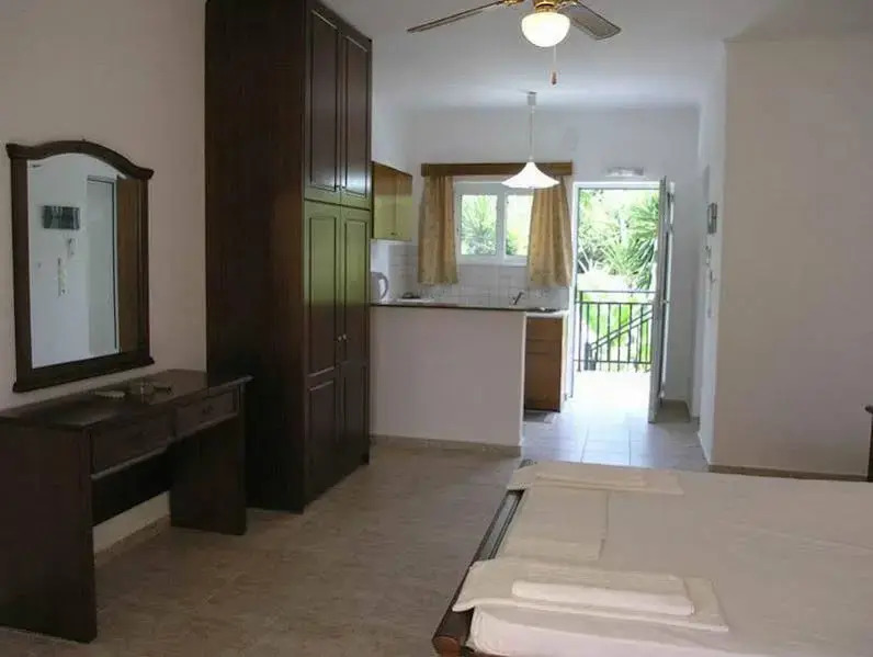 Stefanos Studios