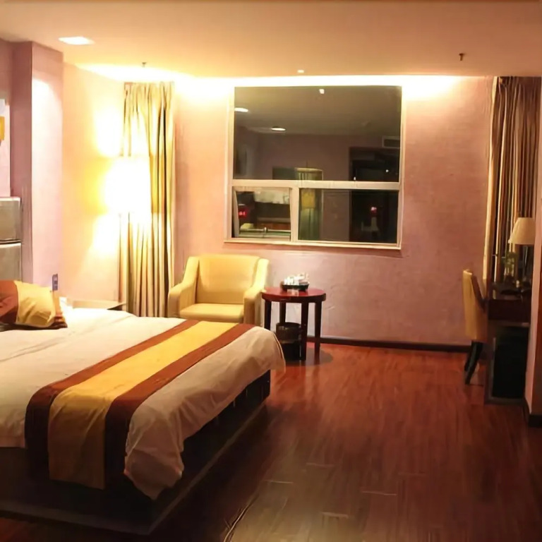 Wanghui Minhang Hotel