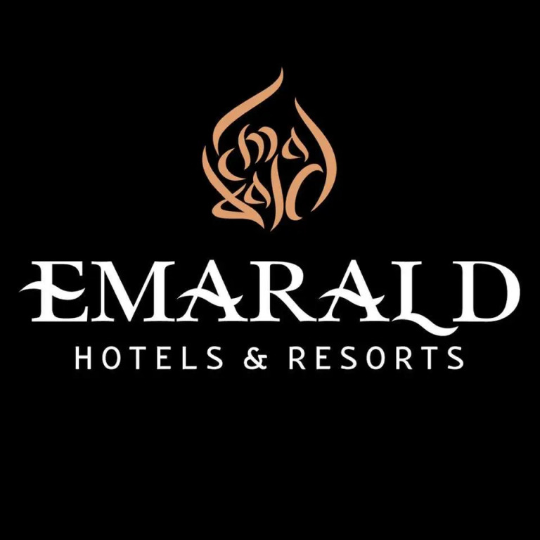 Emarald Resort