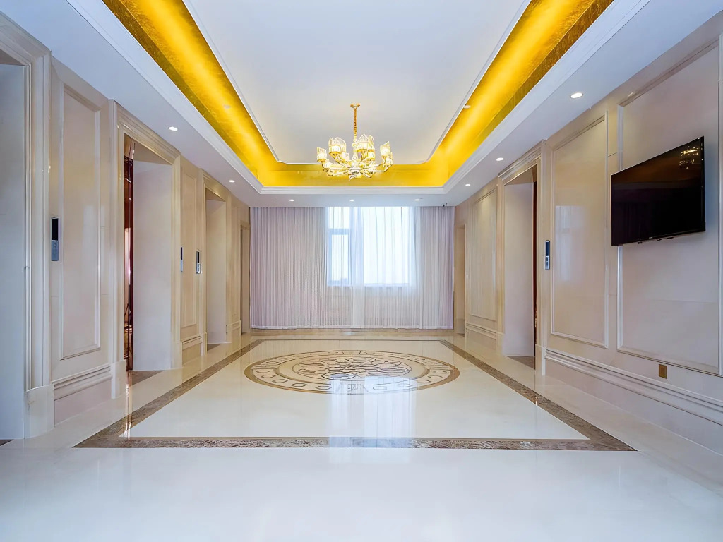 Vienna International Hotel (Huanggang Dongmen Road)