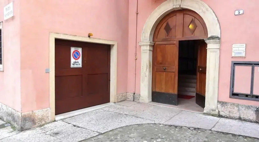 Residenza Del Vescovo
