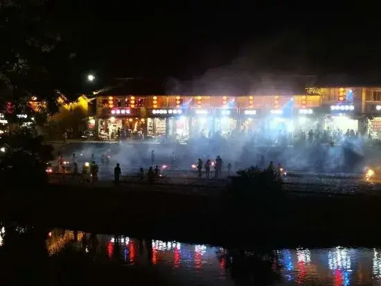 Waiting For You at Yunshuiyao Inn