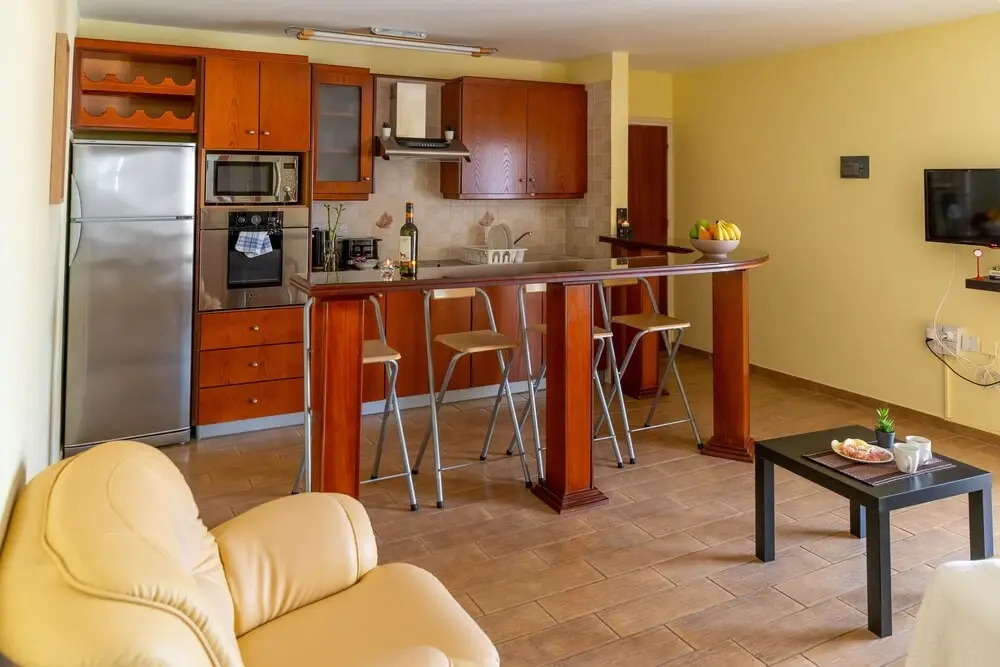 Gold Feathers Apartment By STAY BnB