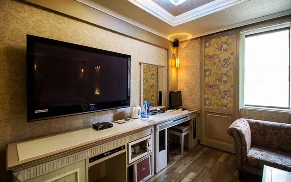 Ocean View Haute Hotel