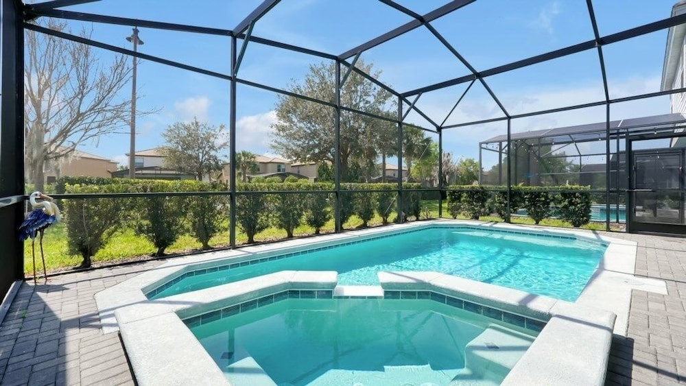 Family-friendly Luxury Home 7br, Private Pool, Resort Amenities Near Disney 7 Bedroom Home