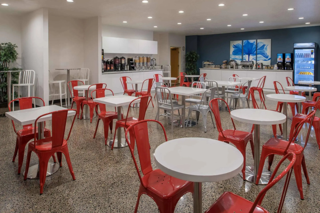 Extended Stay America Premier Suites - Portland - North
