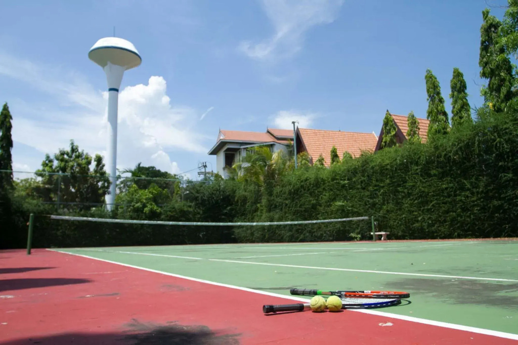 The Royal Tropical Beach at VIP Chain Resort