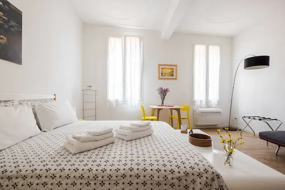 Canonica Suites