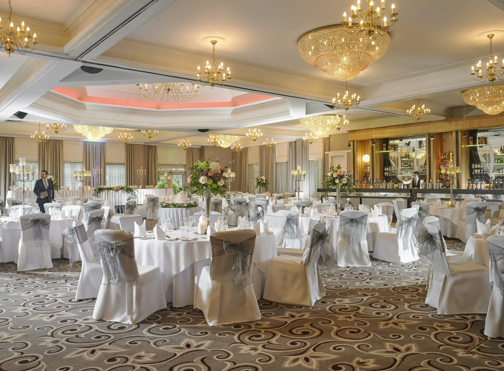 Castlecourt Hotel, Spa & Leisure