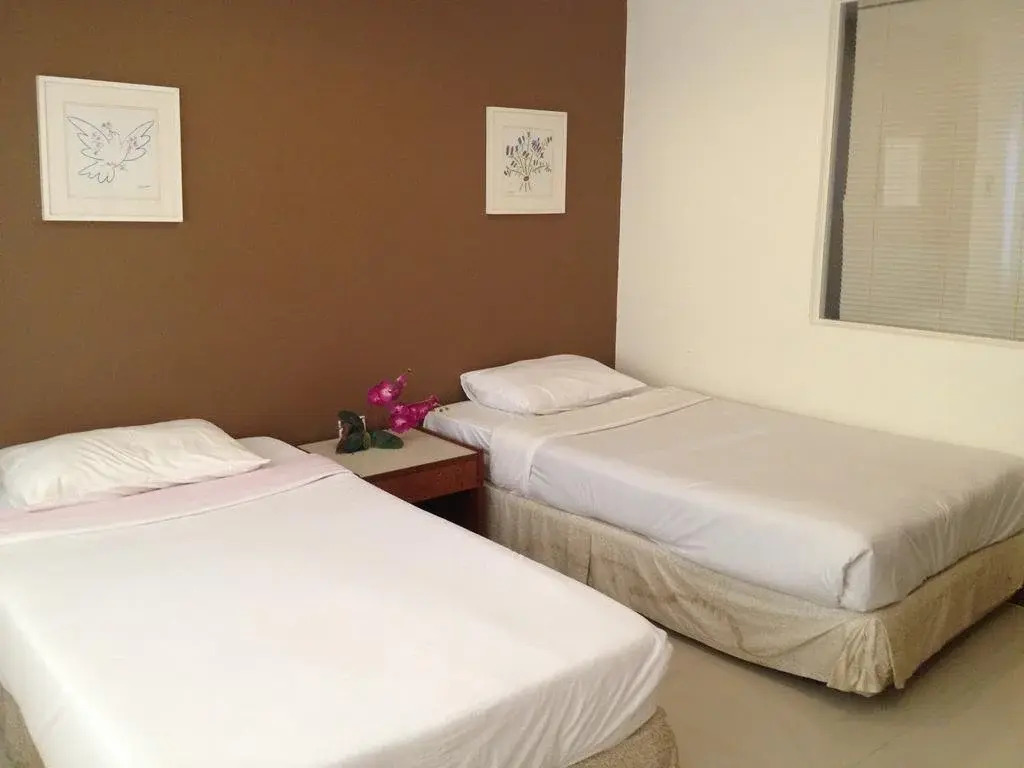 Phangan Chai Hotel