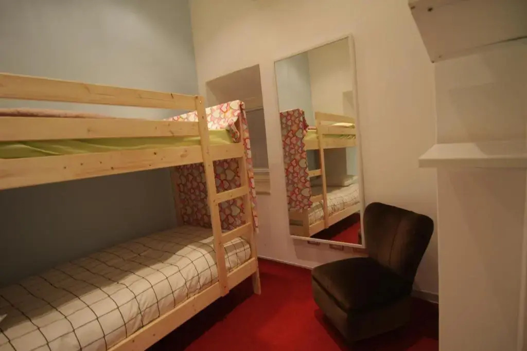 Casa Cavallotti - modern apartment between Train station and Port