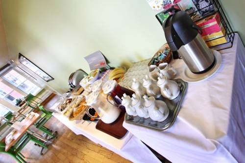 Surtees Hotel