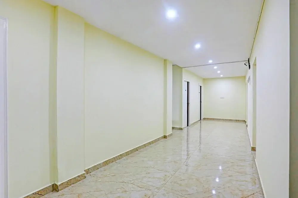 FabHotel Sujatha Residency - Near Channasandra Railway Station