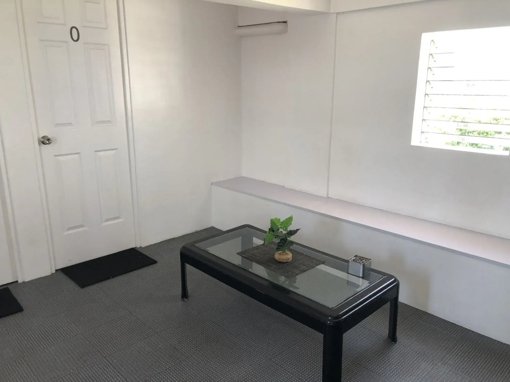 ERVoruto Hostel Makati