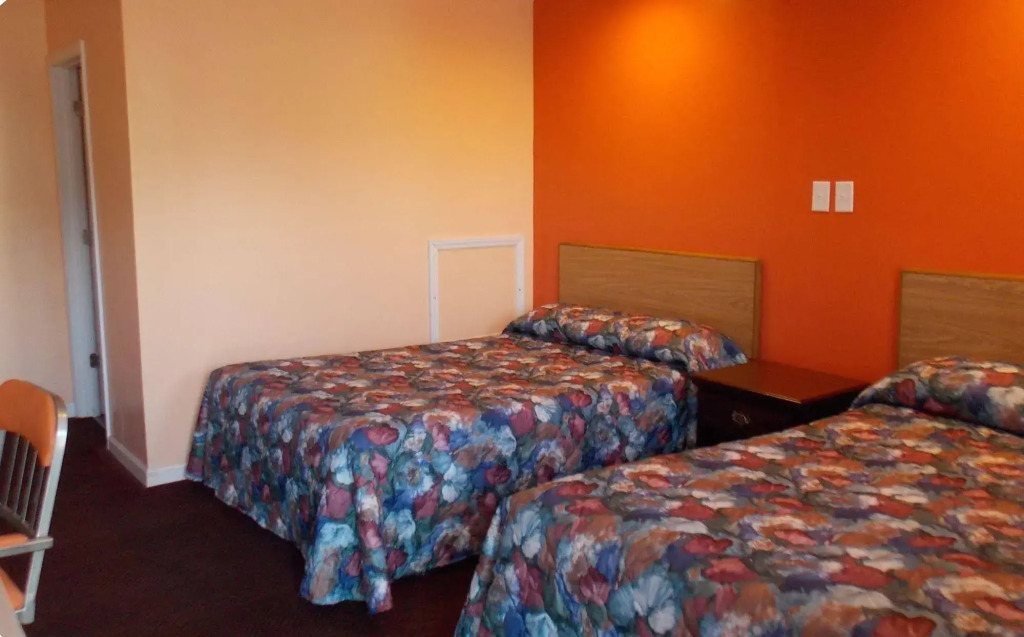 Travel Lite Motel