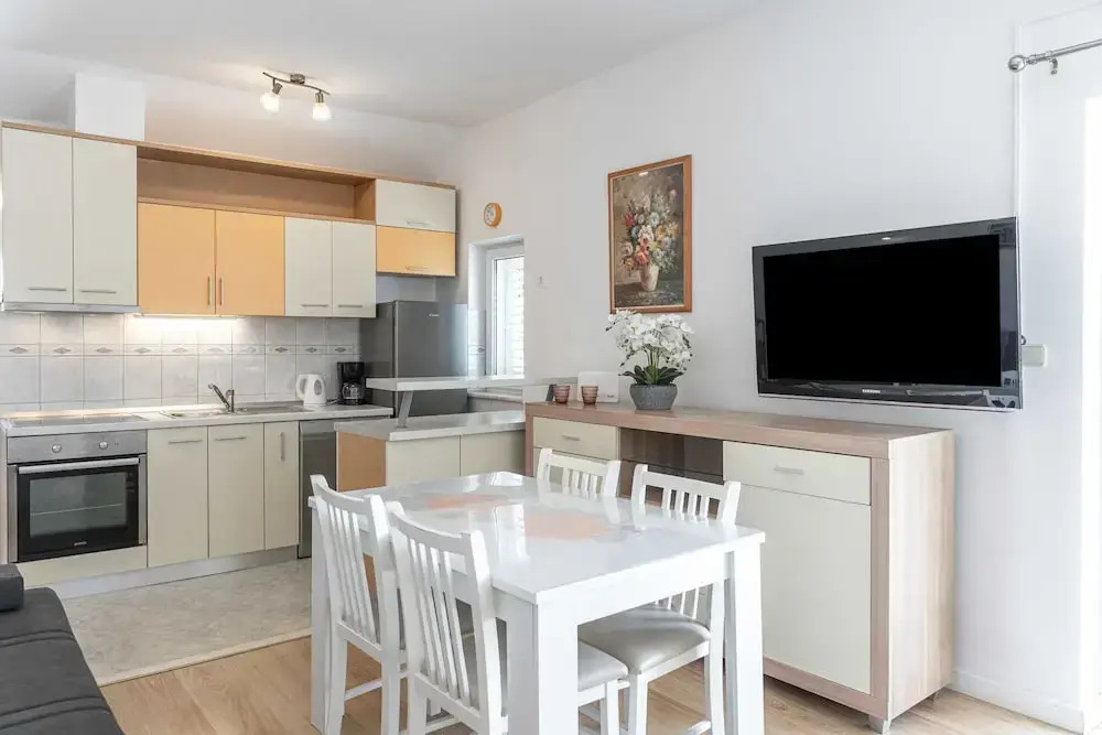 Green Hills Apartment