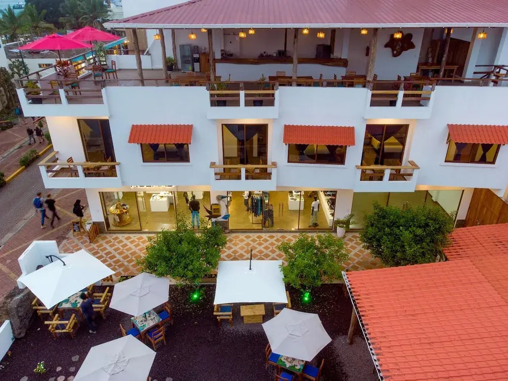 Plaza Luna Suites