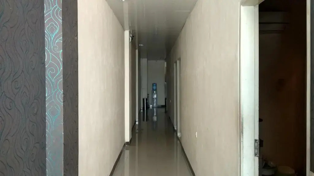 OYO 90002 Wisma Robinson