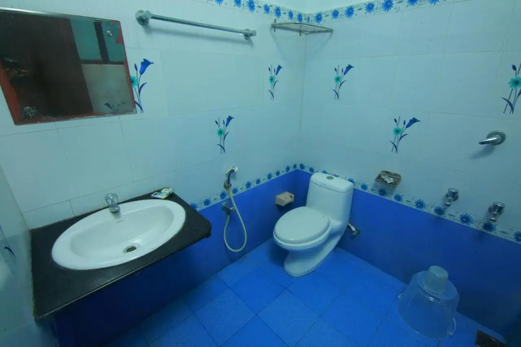 Pine Beach House Alleppey