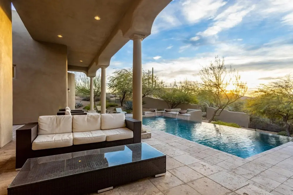 Secluded Palatial Desert W/ Infinity Pool 5 Bedroom Home