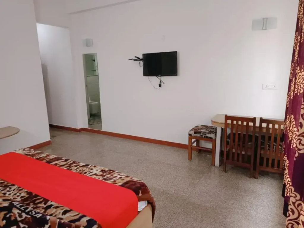 Staygo Hotel Near Shantikunj Bhupatwala