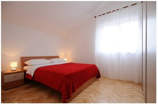 Apartments Pralija