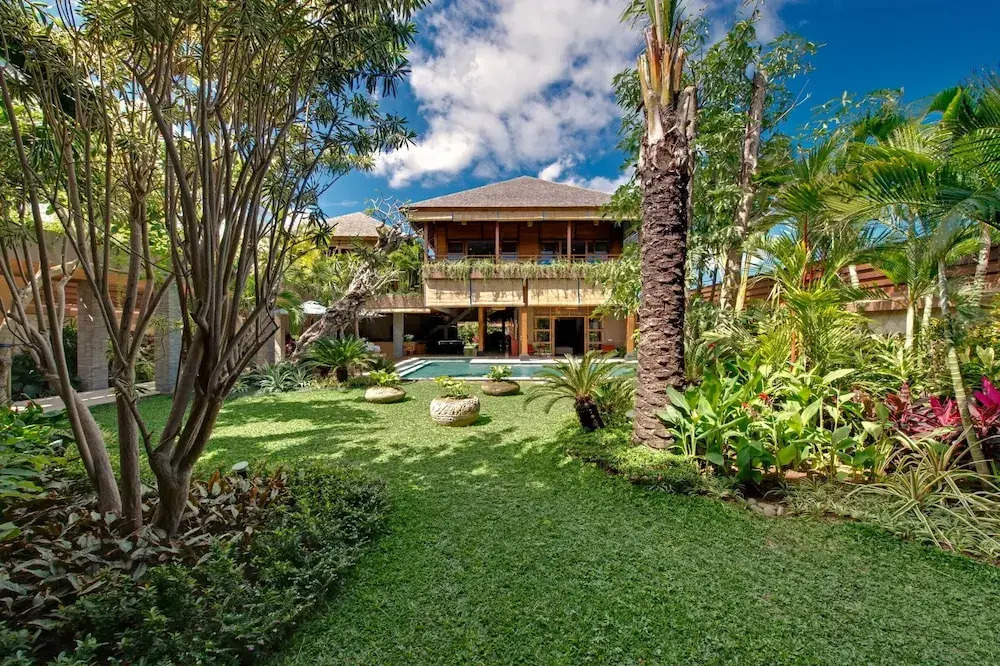 9 Bedrooms 9 Bathrooms-2 Pools Seminyak