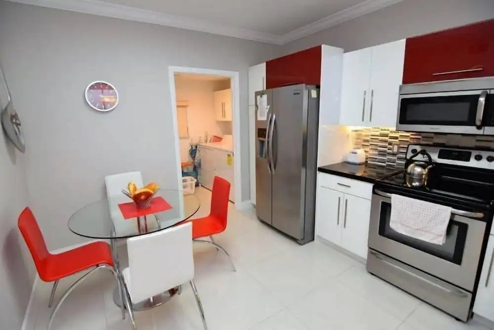 Spectacular Bay View 2 Bed 2 Bath @ Golden Bay Sunny Isles Beach
