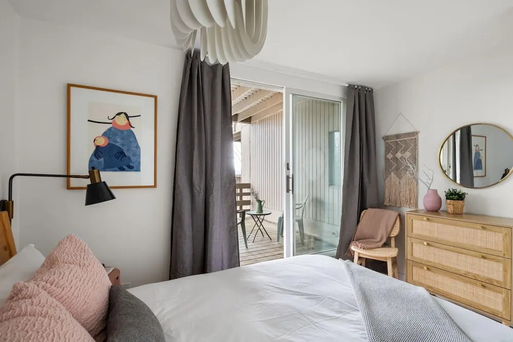22 Village Run 3 Bedroom Condo by RedAwning
