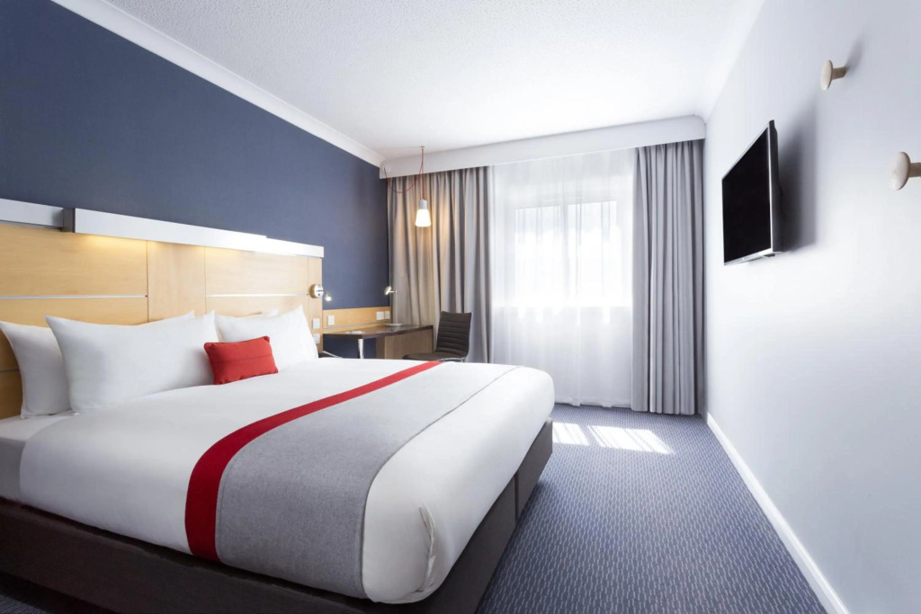Holiday Inn Express Southampton - M27, J7 by IHG