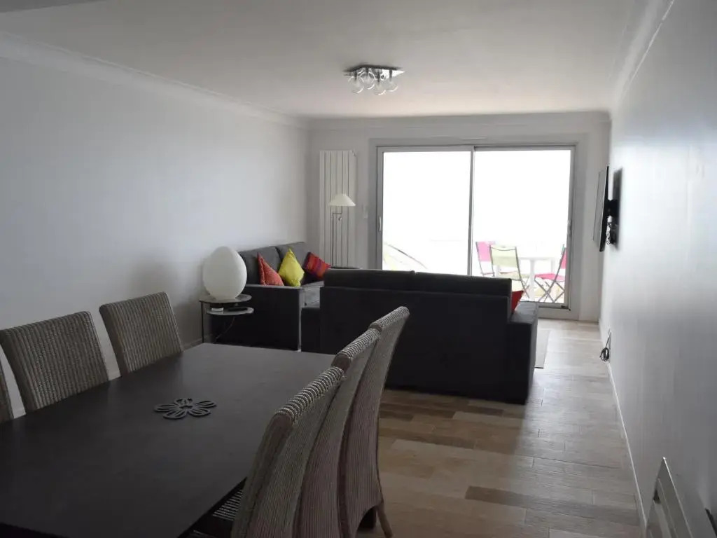 Appartement Les Sables-d'Olonne, 3 pièces, 6 personnes - FR-1-197-423