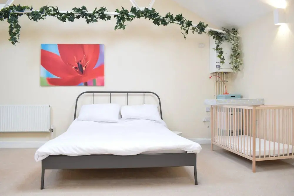 Spacious 1 Bedroom House in Fulham