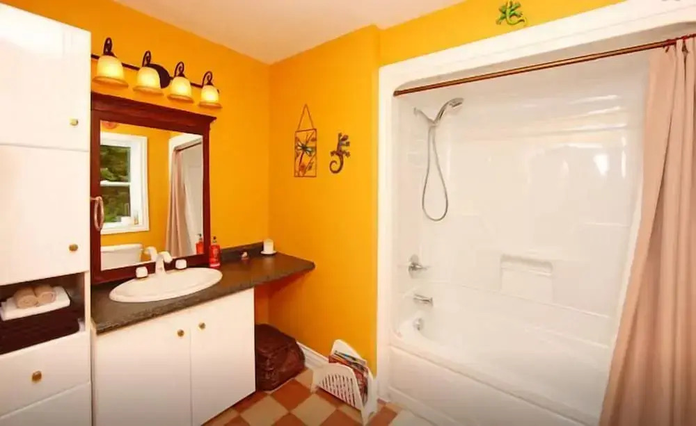 Gîte Le Trésor Caché Bed & Breakfast