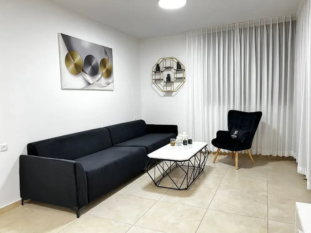 Spat Apartments