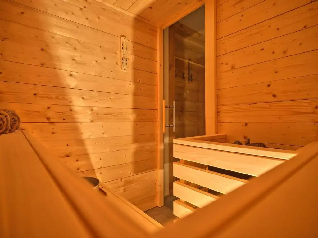 The SPA Suite Top 3- Tauplitz Residences by Aahh
