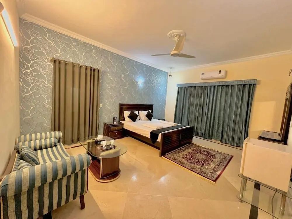 Step Inn Guest House Islamabad