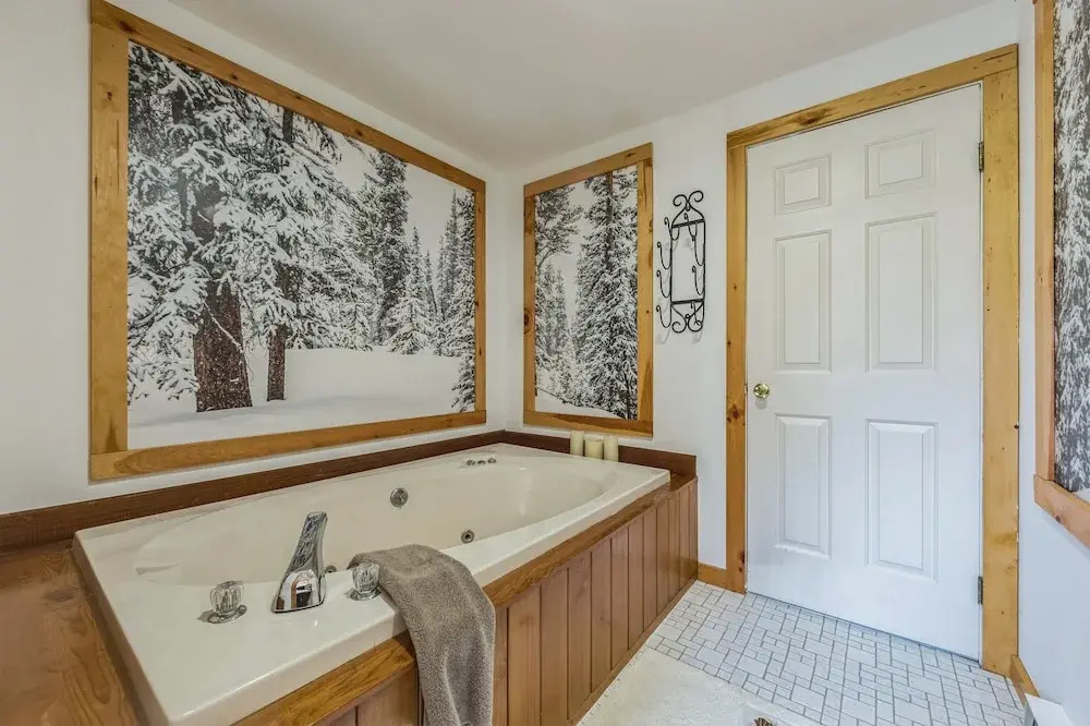 Lower Darby 2 Bedroom Townhouse by The Summit at Gore Mountain