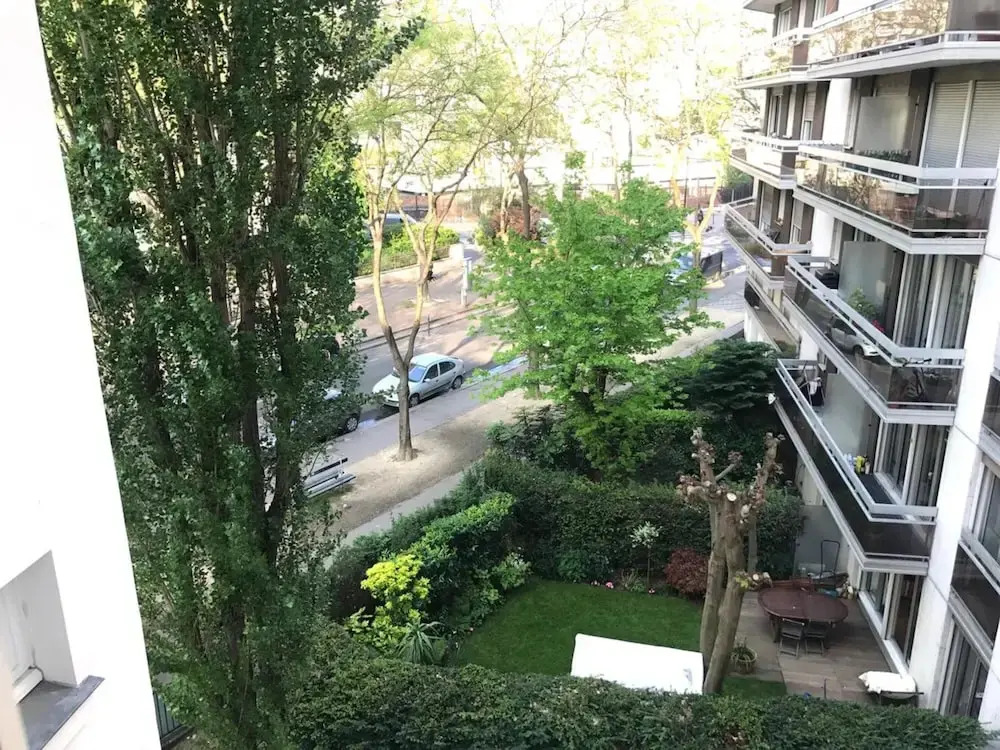 Tour Eiffel Peclet Paris