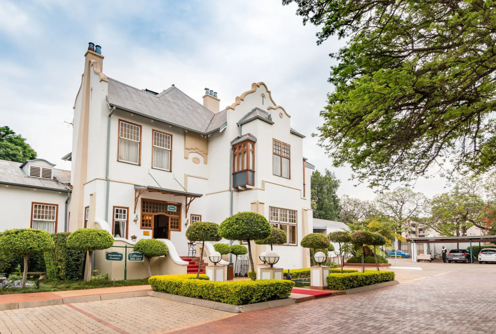 Courtyard Hotel Arcadia