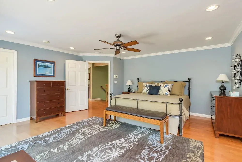 New Listing! Tranquil Estate W/ Private Pool & Gym Home