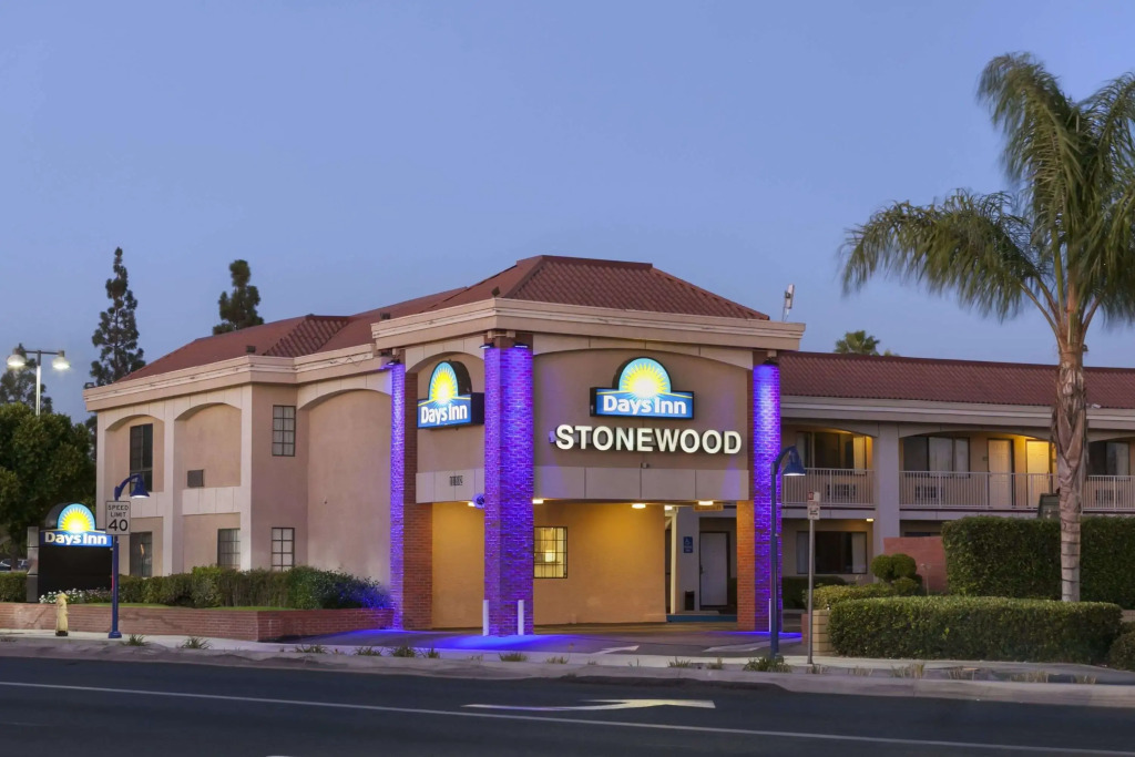 Days Inn by Wyndham Downey
