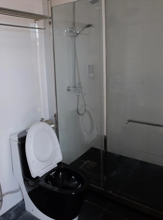 OYO HOME 90260 Natol Homestay London