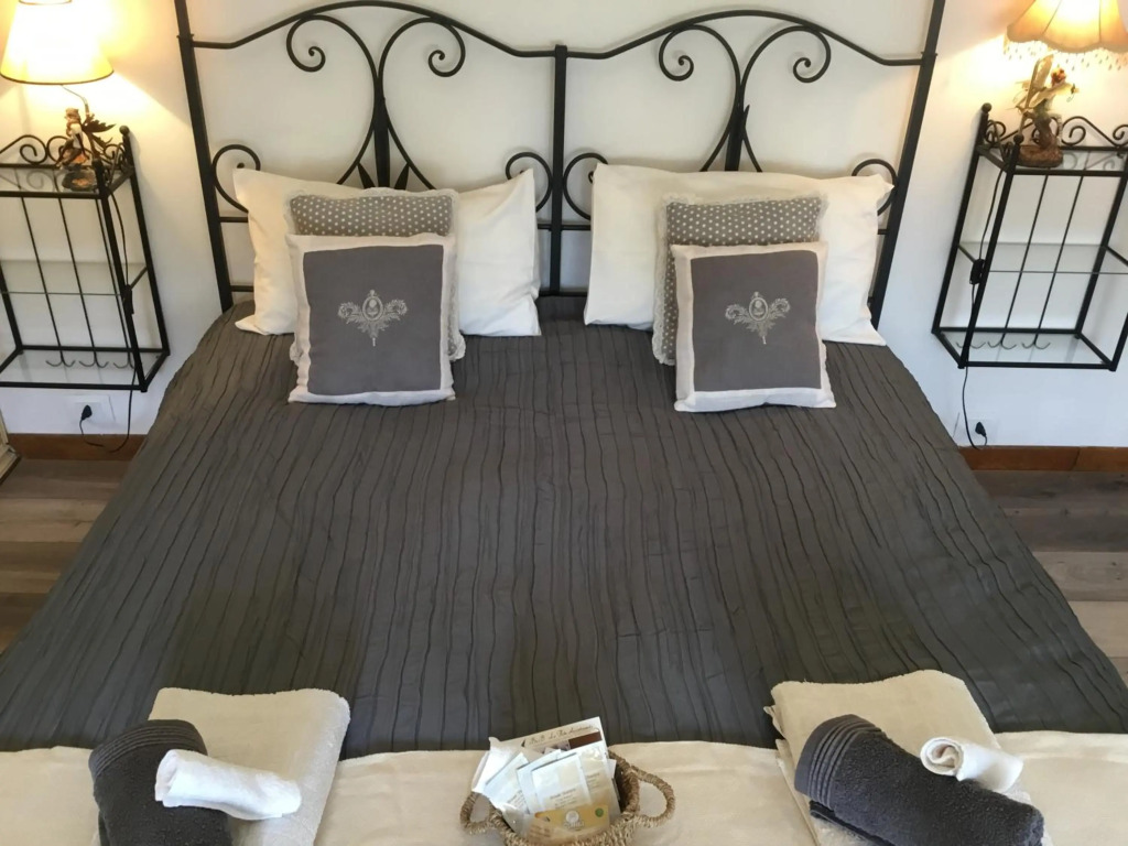 Le Fate Apartments