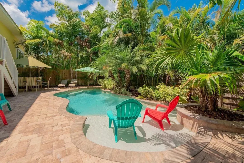 Hawaiian Tide Apartment 3
