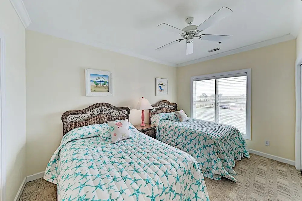 122viaol 4 Bedroom Condo